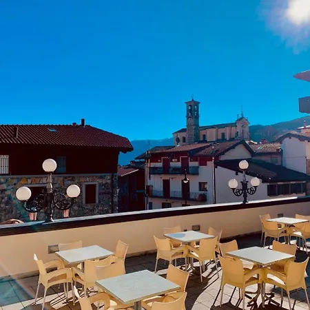 阿尔伯格温图瑞丽酒店 酒店 Boario Terme